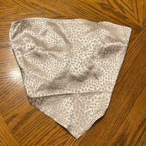 SHEIN strapless triangle bandeau top